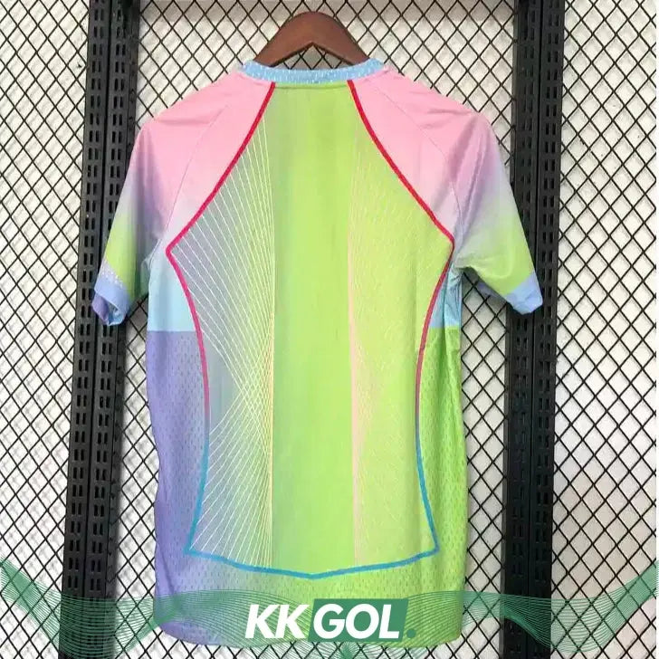 Maillot Barcelone concept "jaune,rose" 2025/2026 YamaKits Foot