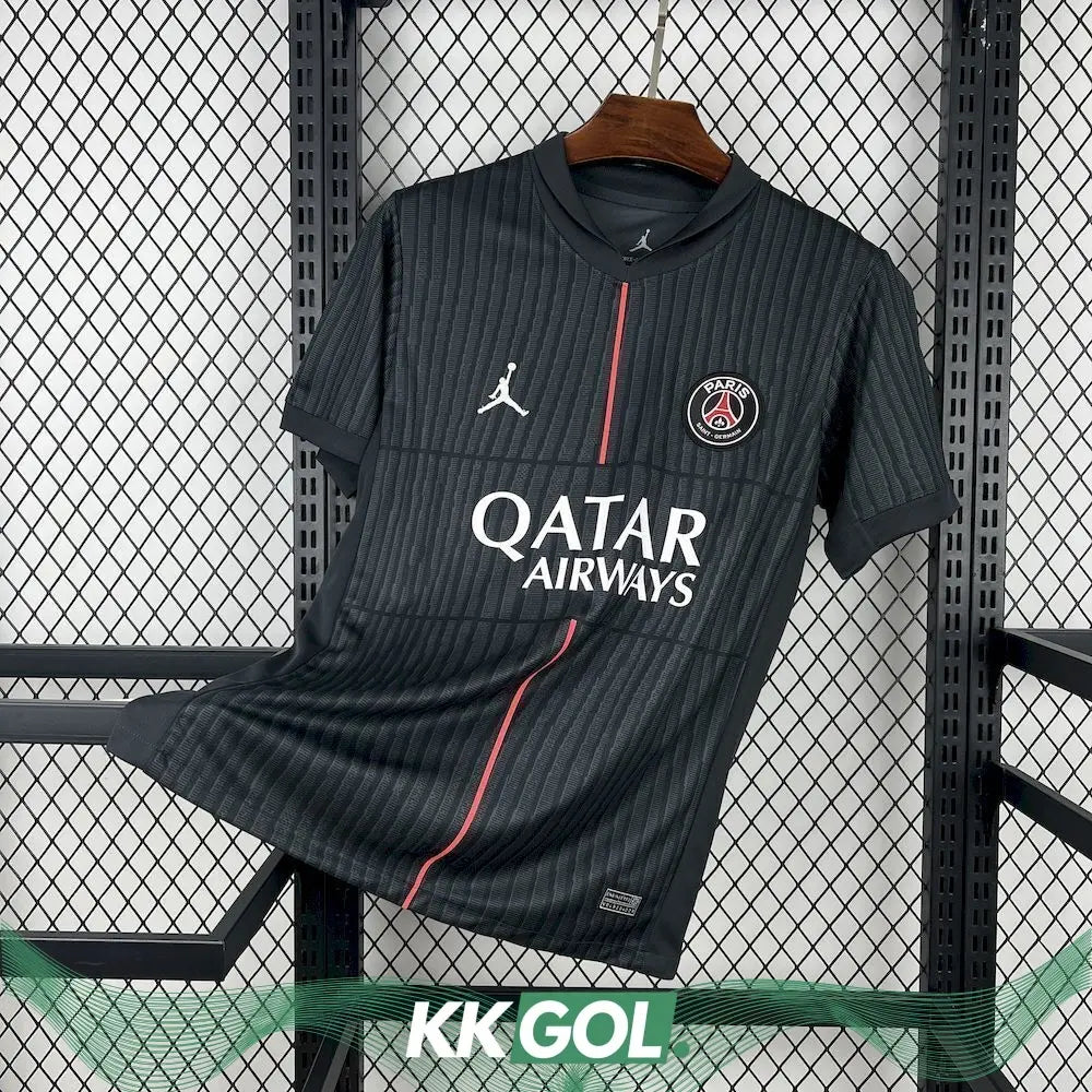 Maillot Paris SG Fourth "Jordan" noir 2025/2026 YamaKits Foot